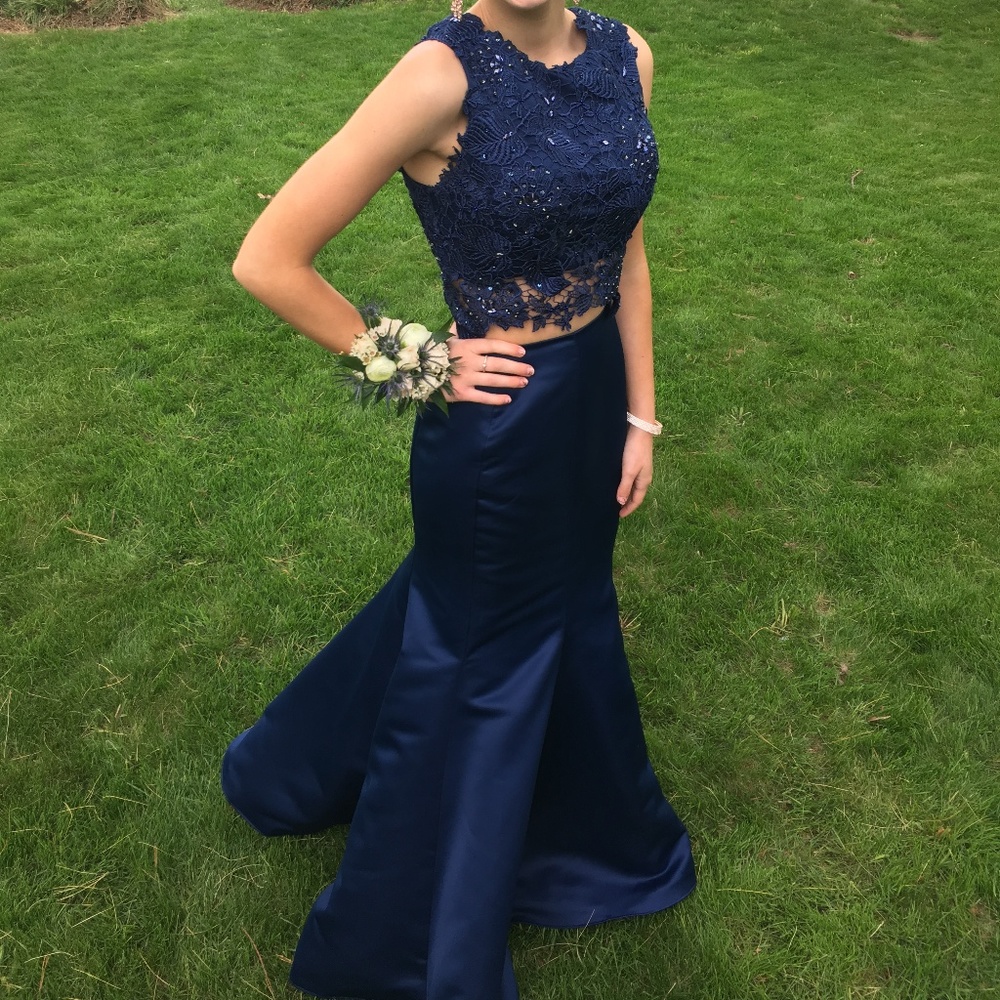 Two-Piece Navy Blue Mermaid Prom Dress